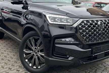 SsangYong REXTON 122.960 km 29.848 &euro; Mönchengladbach 41063