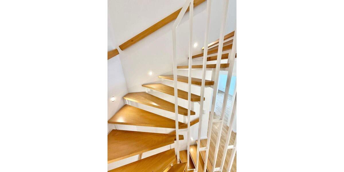 Doppelhaushälfte Düsseldorf Kaiserswerth - 8 Zimmer, 213 m&sup2;, 1.680.000&euro; | Angebot:25728281