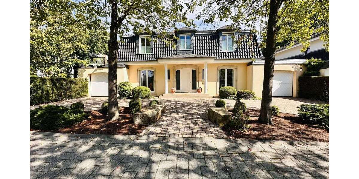 Einfamilienhaus Mönchengladbach / Großheide Großheide - 7 Zimmer, 251 m&sup2;, 1.999.999&euro; | Angebot:24334354