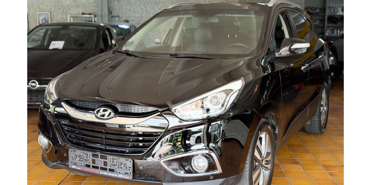 Hyundai ix35 96.000 km 10.990 &euro; Oberhausen 46145