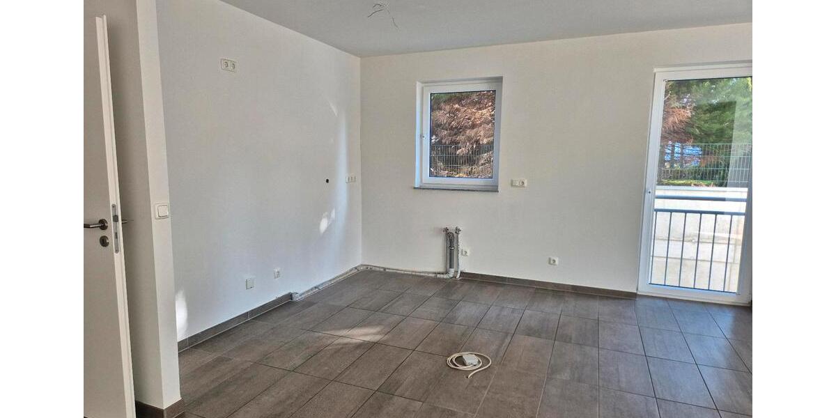 Erdgeschoßwohnung Mönchengladbach Süd - 3 Zimmer, 1.300&euro; | Angebot:23538029