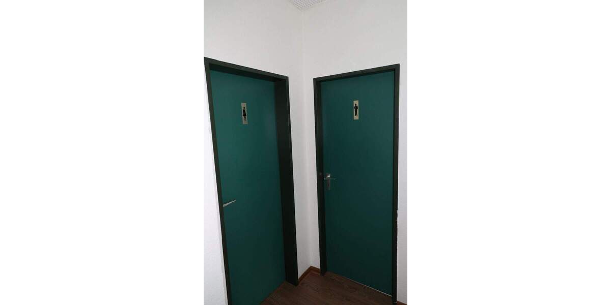 Gewerbeobjekt Duisburg Wanheim-Angerhausen - 6 Zimmer, 203 m&sup2;, 1.712&euro; | Angebot:25663827