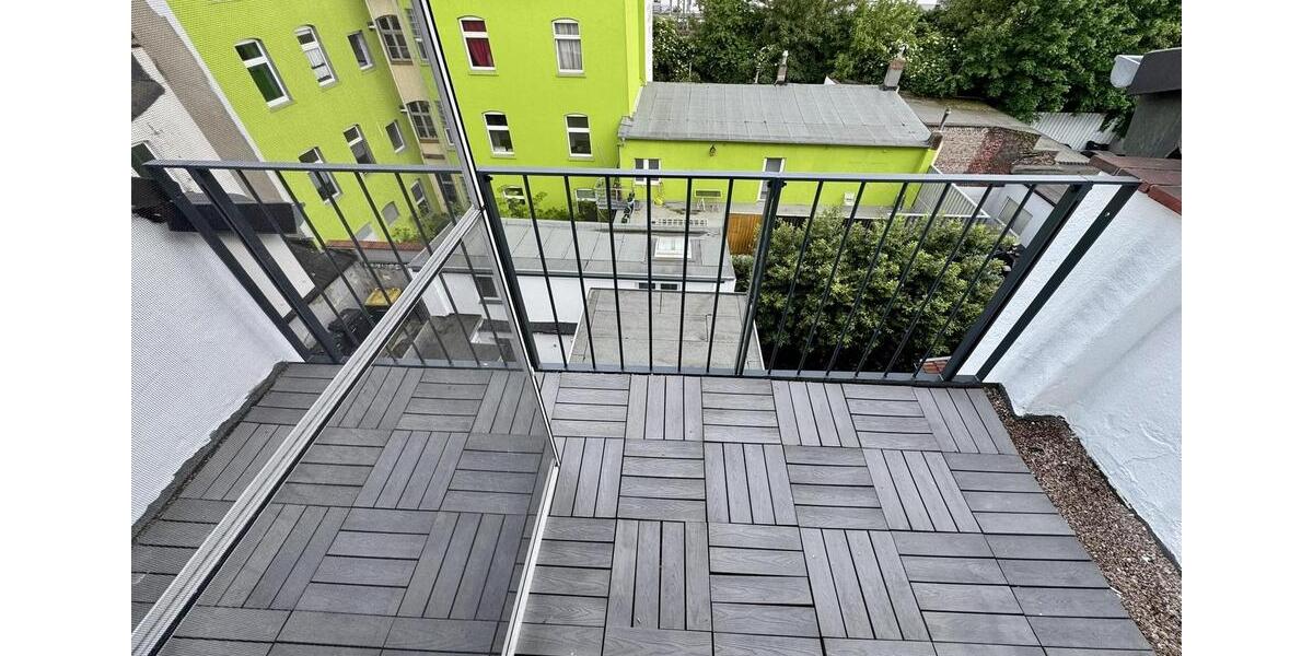 Dachgeschoßwohnung Düsseldorf Flingern Süd - 4 Zimmer, 95 m&sup2;, 1.795&euro; | Angebot:26606252