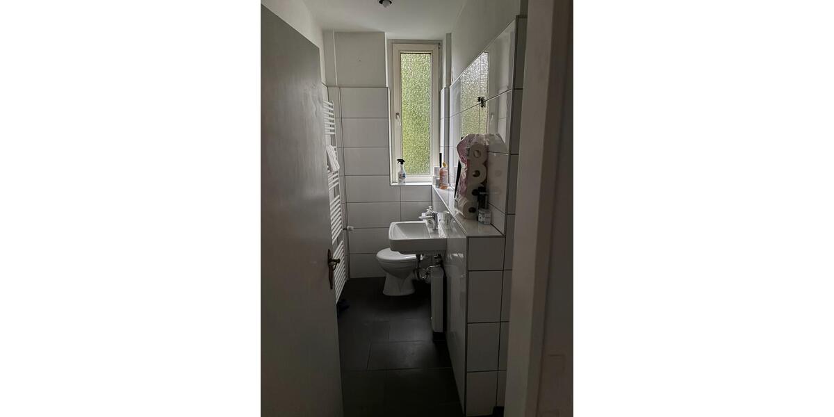 Etagenwohnung Düsseldorf Oberbilk - 2 Zimmer, 52 m&sup2;, 850&euro; | Angebot:25926013