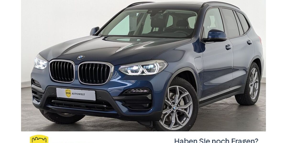BMW X3 90.290 km 27.860 &euro; Düsseldorf 40599