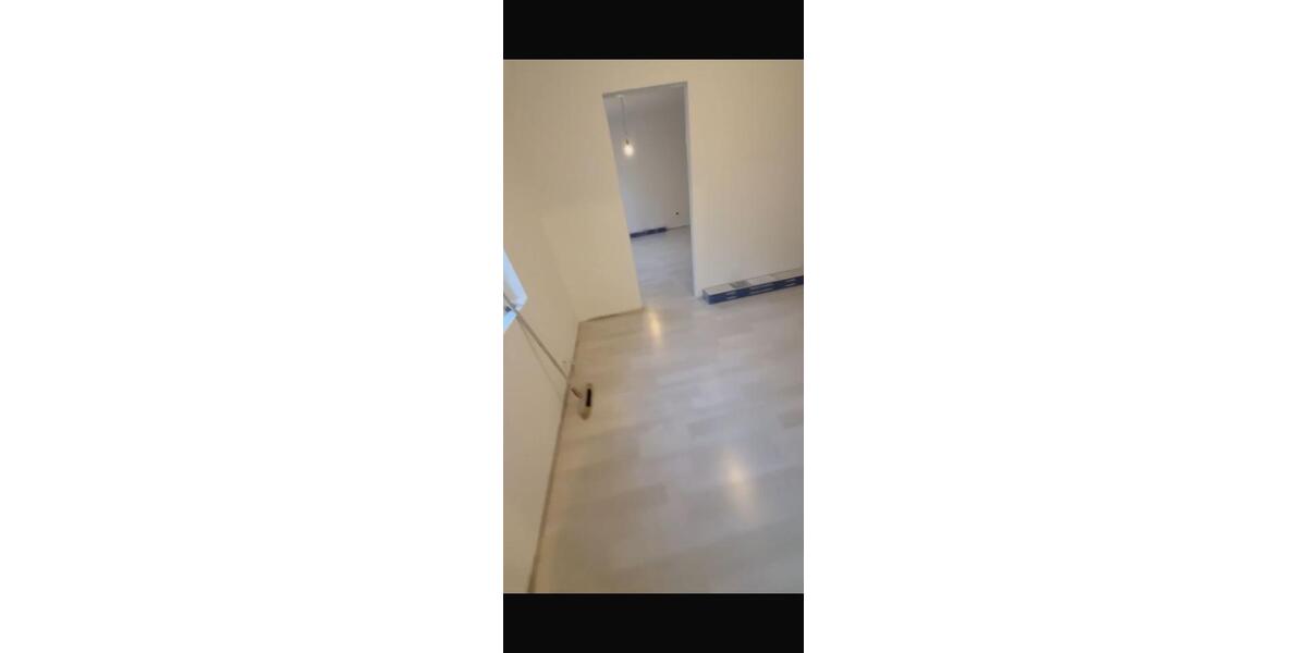 Etagenwohnung Krefeld - 4 Zimmer, 76 m&sup2;, 1.330&euro; | Angebot:26661266