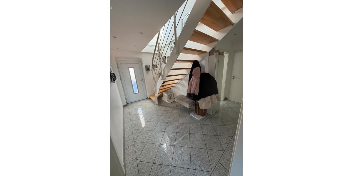 Maisonettenwohnung Nettetal - 4 Zimmer, 130 m&sup2;, 1.400&euro; | Angebot:26049830