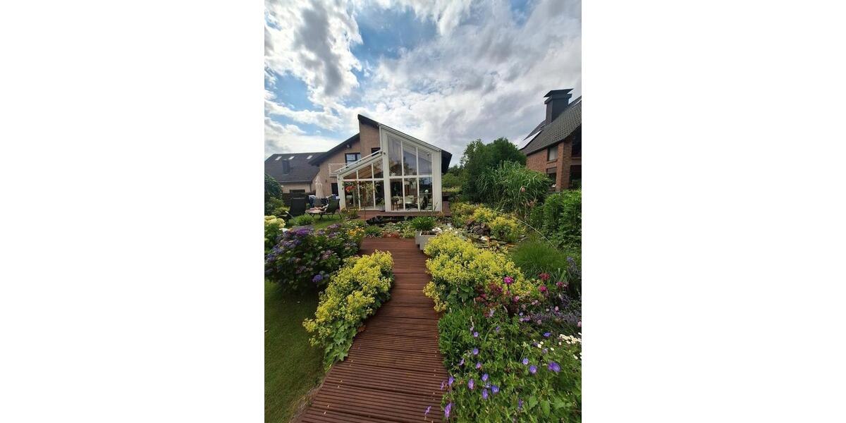 Einfamilienhaus Nettetal - 7 Zimmer, 274 m&sup2;, 795.000&euro; | Angebot:26045248