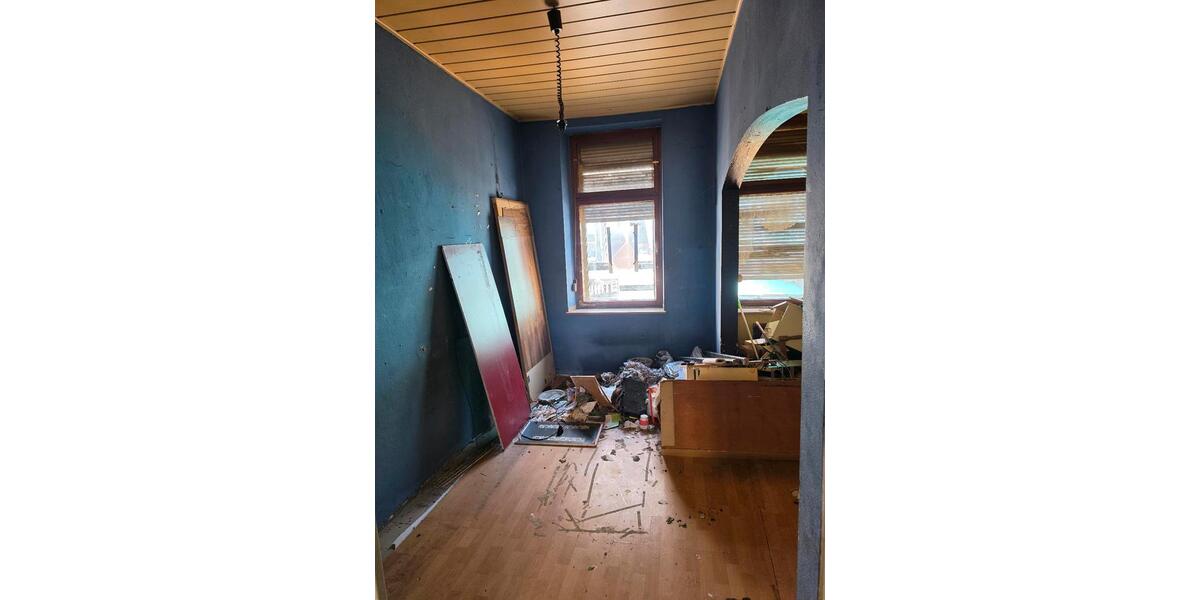 Mehrfamilienhaus, Wohnhaus Mönchengladbach - 8 Zimmer, 188 m&sup2;, 185.000&euro; | Angebot:27281448