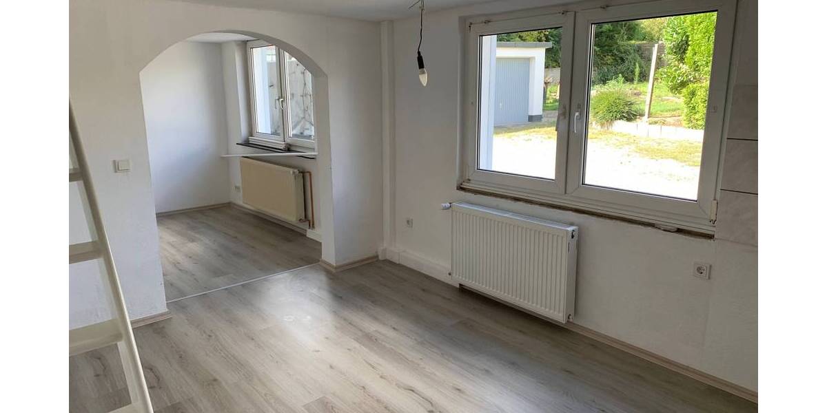 Doppelhaushälfte Velbert Kostenberg - 9 Zimmer, 259 m&sup2;, 650.000&euro; | Angebot:25680192