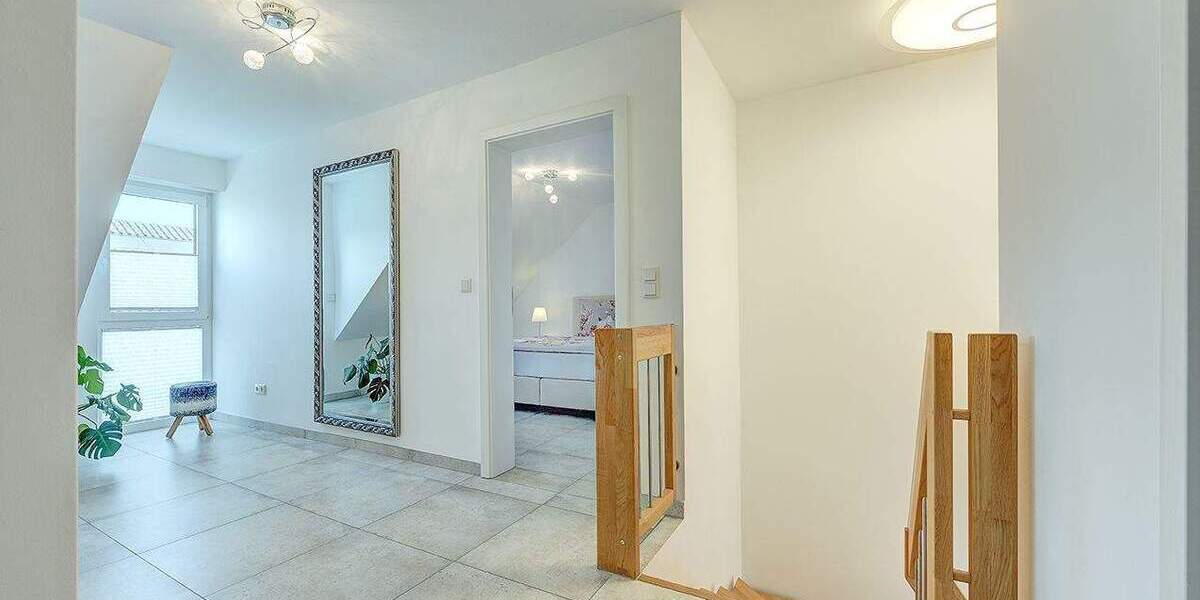 Einfamilienhaus Düsseldorf Unterrath - 5 Zimmer, 143 m&sup2;, 1.298.000&euro; | Angebot:25744337