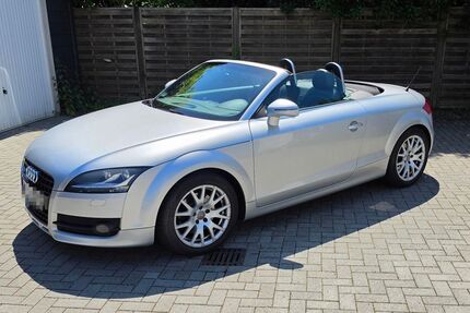 Audi TT 180.793 km 8.500 &euro; Oberhausen 46147