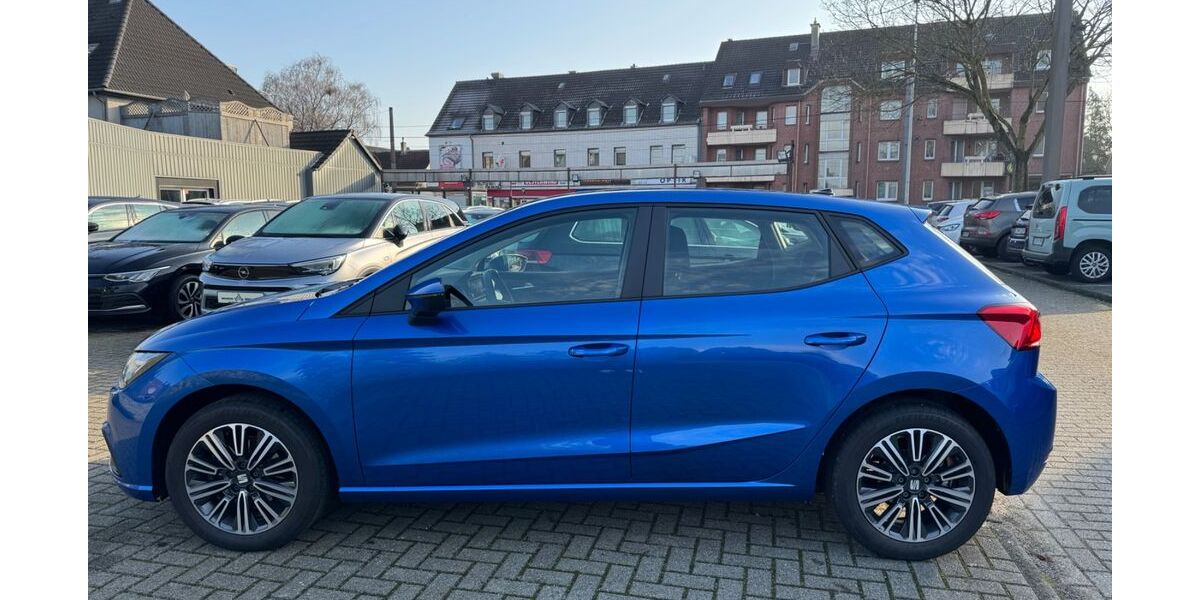 Seat Ibiza 119.080 km 13.499 &euro; Mülheim / Ruhr 45473