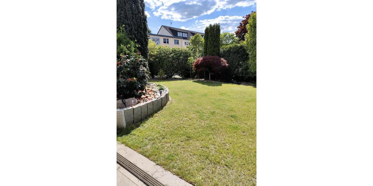 Bungalow Leichlingen (Rheinland) - 3 Zimmer, 140 m&sup2;, 653.000&euro; | Angebot:26023429