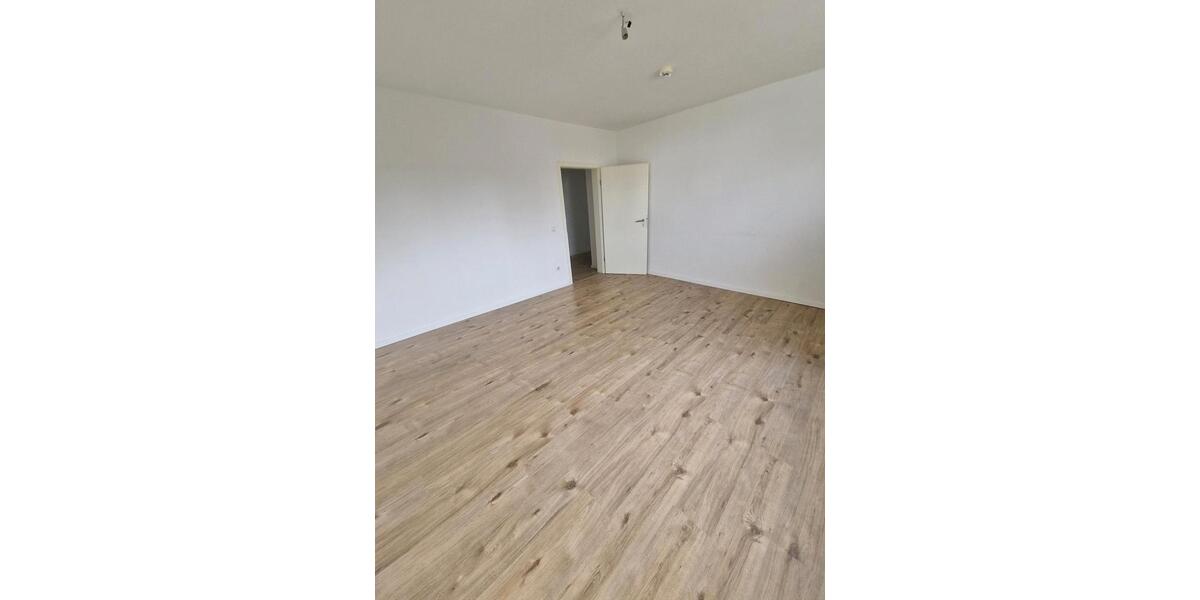 Maisonettenwohnung Duisburg Duisburg-Mitte - 4 Zimmer, 105 m&sup2;, 259.000&euro; | Angebot:24869024