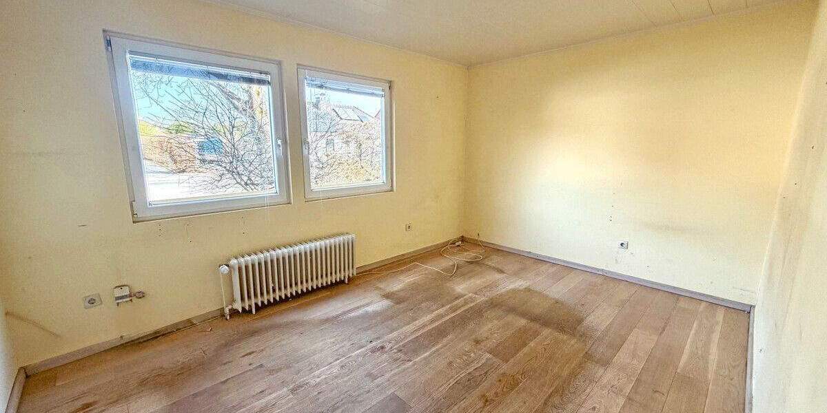 Einfamilienhaus Moers Utfort - 5 Zimmer, 203 m&sup2;, 400.000&euro; | Angebot:25684460