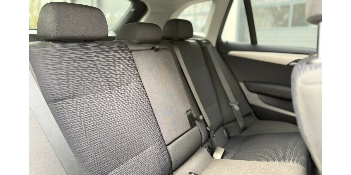 BMW X1 18 i / Automatik / Navi / AHK / ALU 122.000 km 13.890 &euro; Mönchengladbach 41066