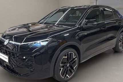 VW T-Roc 2.985 km 39.599 &euro; Krefeld 47805