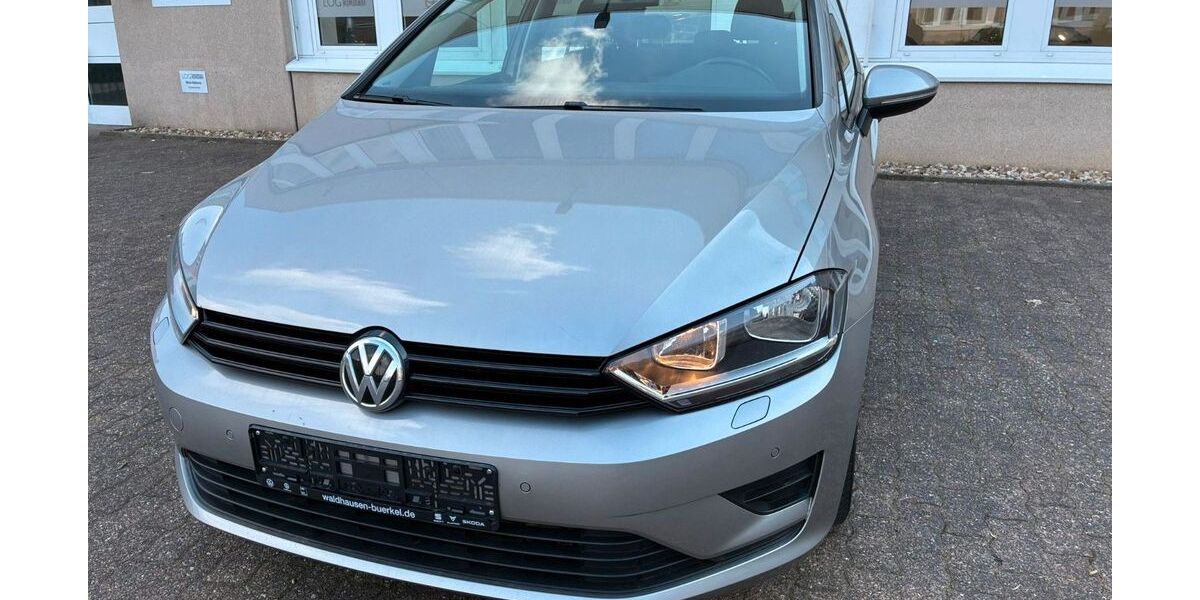 VW Golf 121.661 km 8.600 &euro; Willich 47877