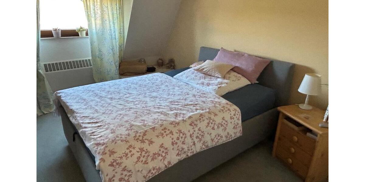 Dachgeschoßwohnung Hilden Kalstert - 2 Zimmer, 65 m&sup2;, 189.000&euro; | Angebot:27281186