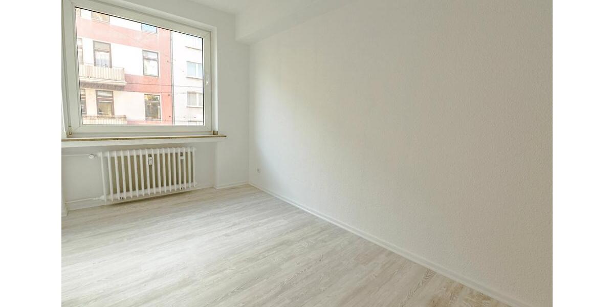 Etagenwohnung Düsseldorf Stadtbezirk 3 - 3 Zimmer, 70 m&sup2;, 850&euro; | Angebot:26670499