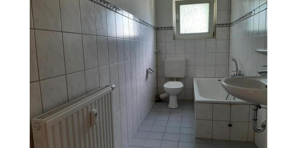 Etagenwohnung Oberhausen Alstaden - 3.5 Zimmer, 61 m&sup2;, 424&euro; | Angebot:25864472