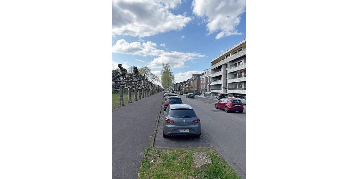 Etagenwohnung Düsseldorf Oberkassel - 2 Zimmer, 82 m&sup2;, 1.550&euro; | Angebot:25708278