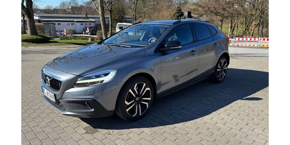 Volvo V40 Cross Country 188.246 km 13.699 &euro; Heiligenhaus 42579