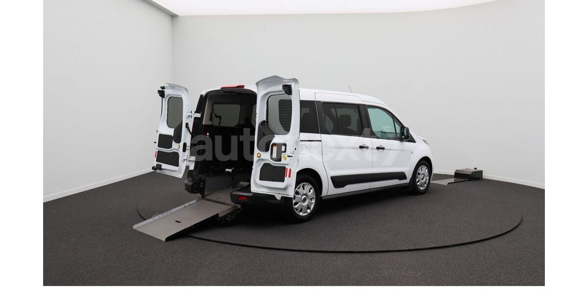 Ford Grand Tourneo 125.000 km 26.763 &euro; Mönchengladbach 41066