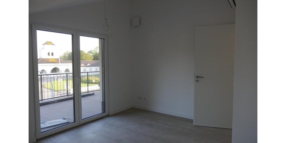 Dachgeschoßwohnung Mülheim an der Ruhr Menden-Holthausen - 3 Zimmer, 76 m&sup2;, 1.200&euro; | Angebot:25340739