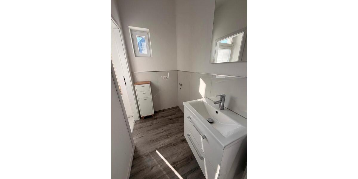 Etagenwohnung Ratingen Tiefenbroich - 2 Zimmer, 45 m&sup2;, 650&euro; | Angebot:26652870