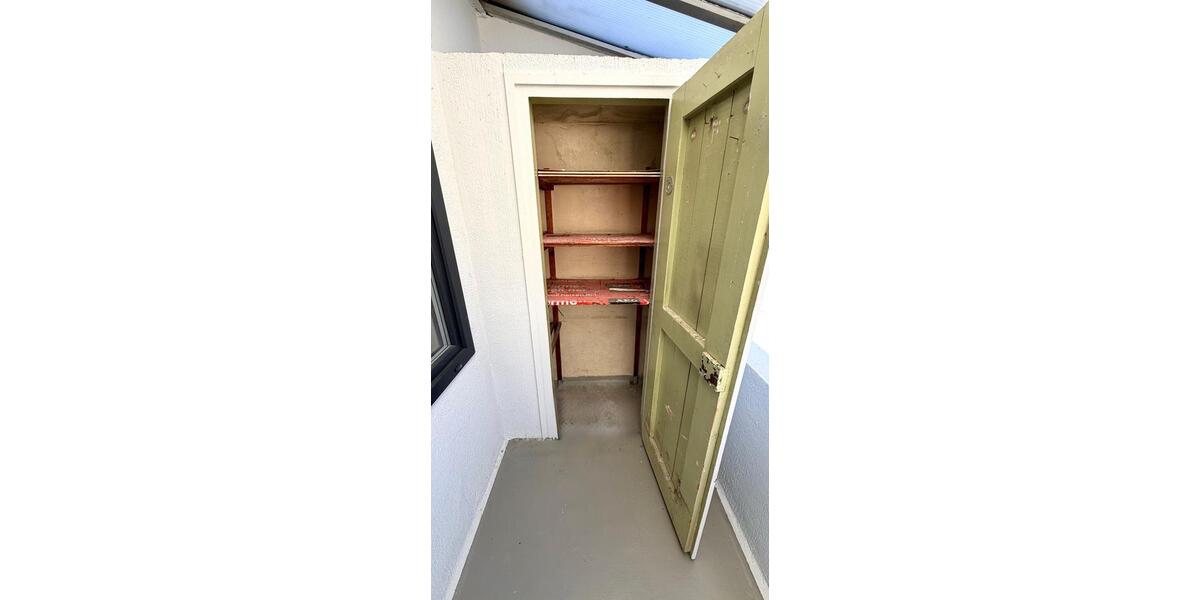 Dachgeschoßwohnung Düsseldorf Pempelfort - 3 Zimmer, 83 m&sup2;, 1.850&euro; | Angebot:26652898