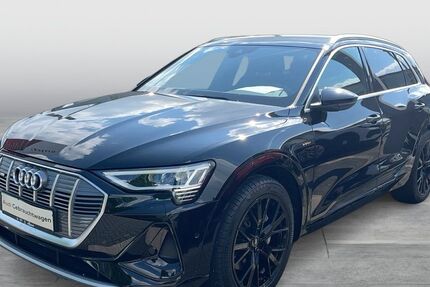 Audi e-tron 37.300 km 34.990 &euro; Duisburg 47178