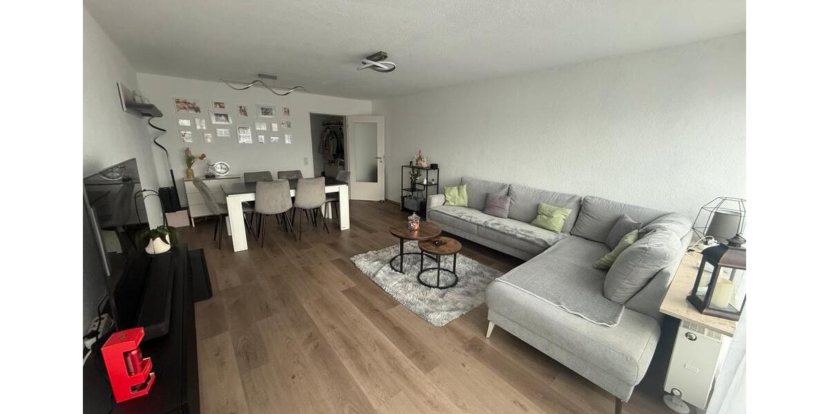 Dachgeschoßwohnung Neuss Allerheiligen - 3 Zimmer, 76 m&sup2;, 260.000&euro; | Angebot:27070841