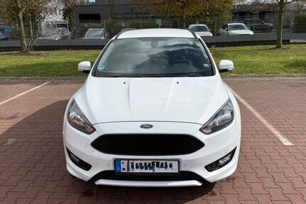 Ford Focus 96.388 km 9.999 &euro; Kempen 47906