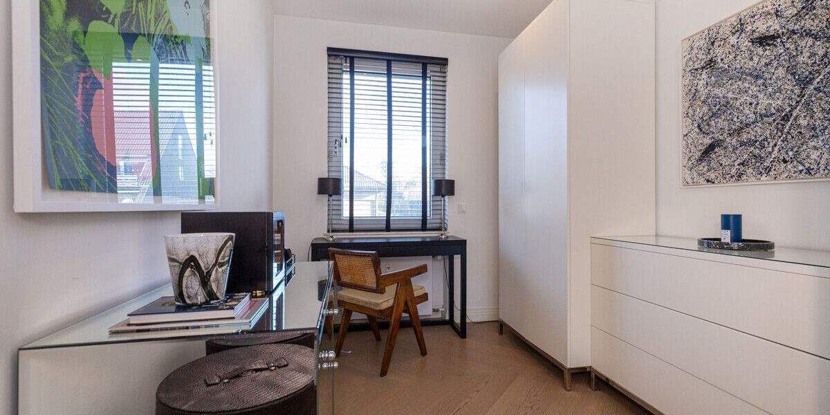 Etagenwohnung Meerbusch Büderich - 4 Zimmer, 124 m&sup2;, 745.000&euro; | Angebot:25748183