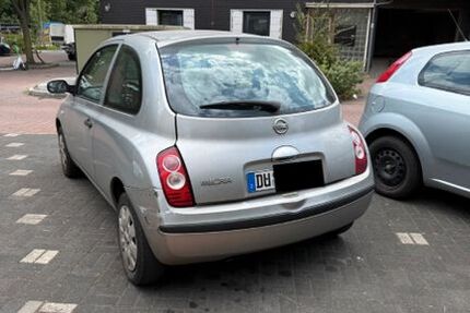 Nissan Micra 157.357 km 700 &euro; Duisburg 47137