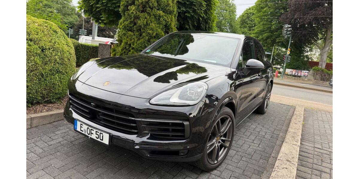Porsche Cayenne 112.000 km 44.911 &euro; Mülheim an der Ruhr 45473