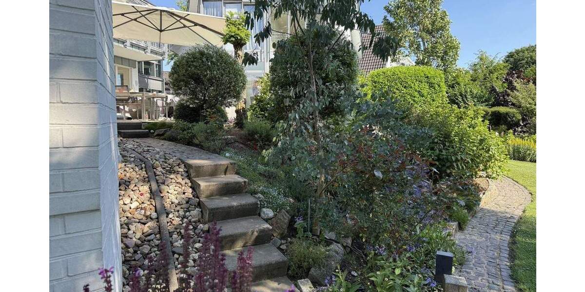 Einfamilienhaus Mönchengladbach Odenkirchen - 7 Zimmer, 320 m&sup2;, 1.150.000&euro; | Angebot:25669263