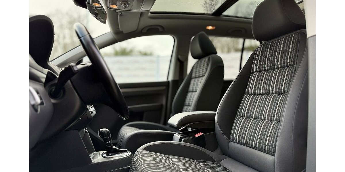 VW Touran Cross / 2,0 TDI / 170 PS / PANO / 7 Sitze 185.000 km 11.890 &euro; Mönchengladbach 41066
