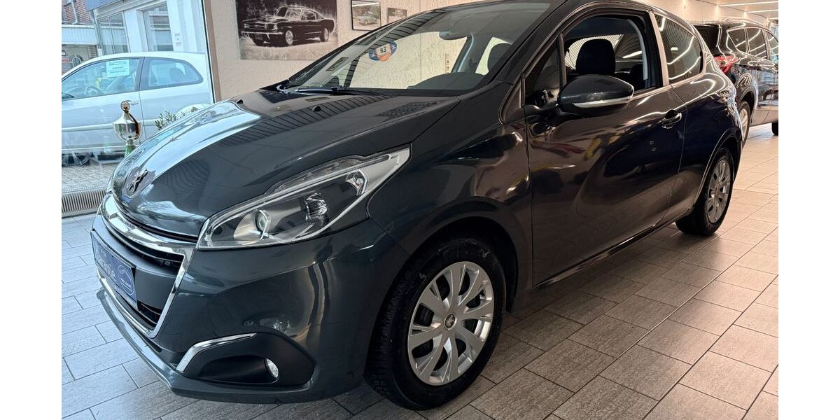 Peugeot 208 49.251 km 8.899 &euro; Grefrath-Oedt 47929