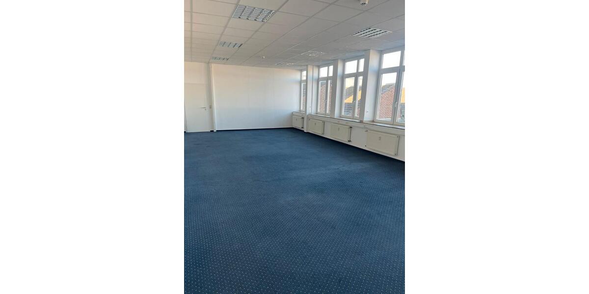 Gewerbeobjekt Viersen Hülsdonk - 8&euro; | Angebot:26147284