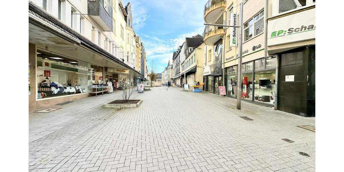 Etagenwohnung Velbert Mitte - 3 Zimmer, 131 m&sup2;, 359.000&euro; | Angebot:25689209