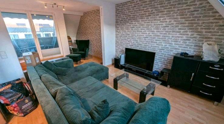 Dachgeschoßwohnung Viersen Hülsdonk - 3.5 Zimmer, 106 m&sup2;, 1.060&euro; | Angebot:25992982