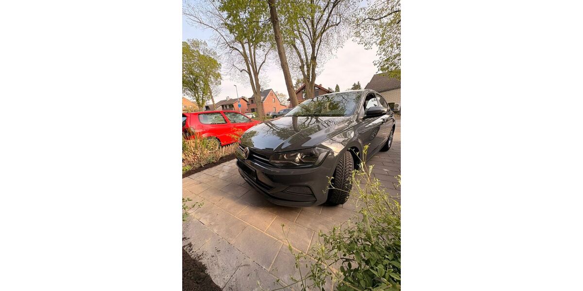 VW Polo 105.095 km 9.900 &euro; Neuss 41468
