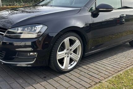 VW Golf 230.000 km 7.990 &euro; Kamp-Lintfort 47475