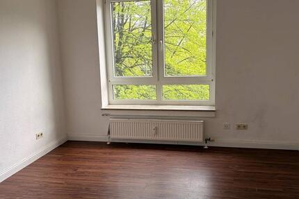 Wohnung Düsseldorf Oberbilk - 2 Zimmer, 66 m&sup2;, 440&euro; | Angebot:26182874