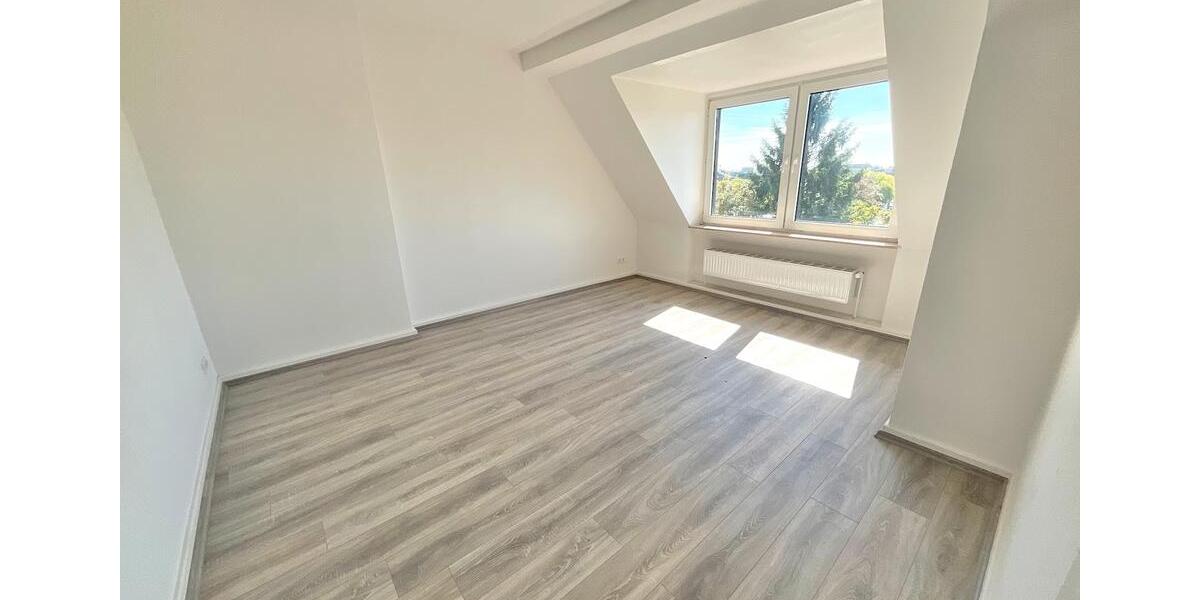 Dachgeschoßwohnung Krefeld - 2 Zimmer, 58 m&sup2;, 499&euro; | Angebot:26648392