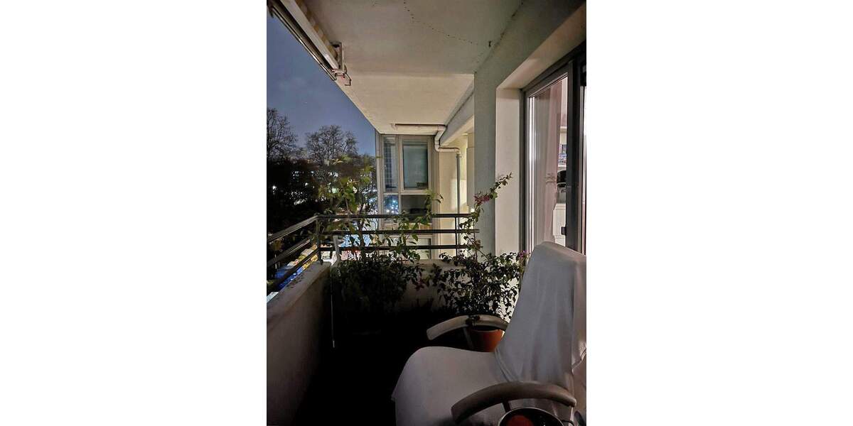 Etagenwohnung Düsseldorf Golzheim - 1 Zimmer, 48 m&sup2;, 299.000&euro; | Angebot:25695097