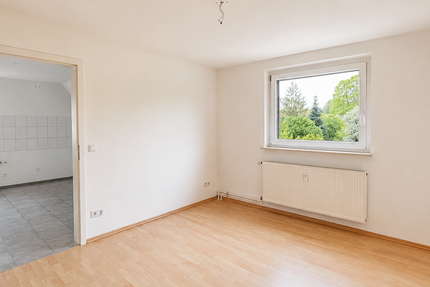 Wohnung Düsseldorf Stadtbezirk 5 - 4 Zimmer, 176 m&sup2;, 310.000&euro; | Angebot:27356291